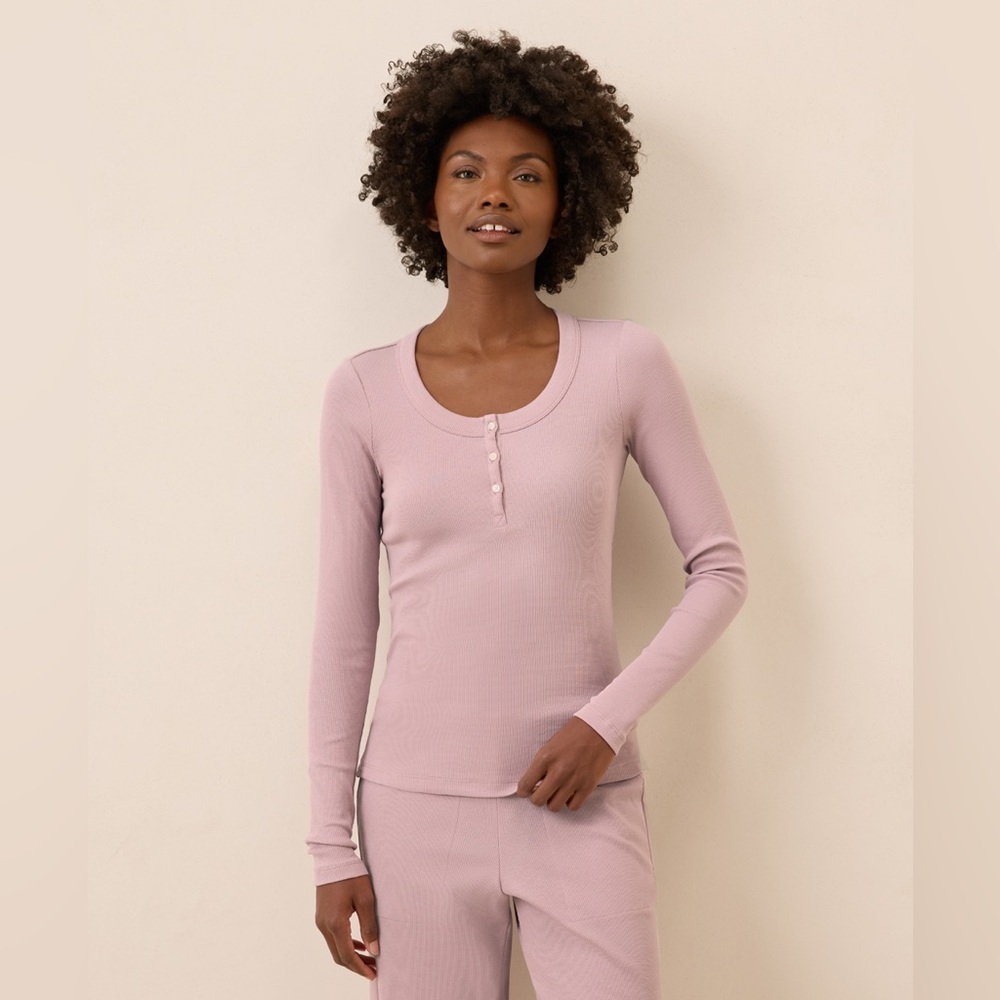 💜NWT Pact Organic Easy Rib Slim Henley - Small Lavender Haze